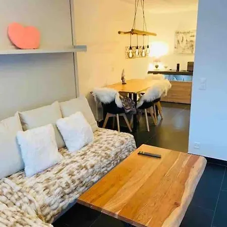 Clabina - Lumineux Et Calme * لوكباد